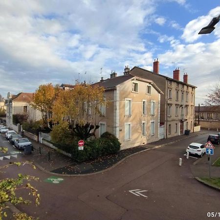 Au Pied De La Basilique Lejlighed Bourg-en-Bresse Eksteriør billede